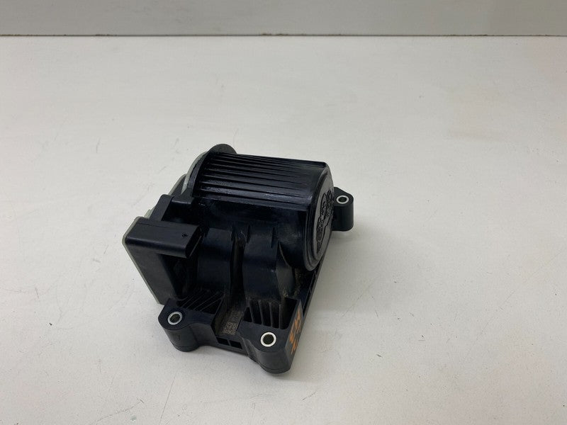 1506859 98 D ⭕ 2017-2023 Tesla Model 3 Y Supermanifold Octovalve Pump Assembly 1506859-98-D