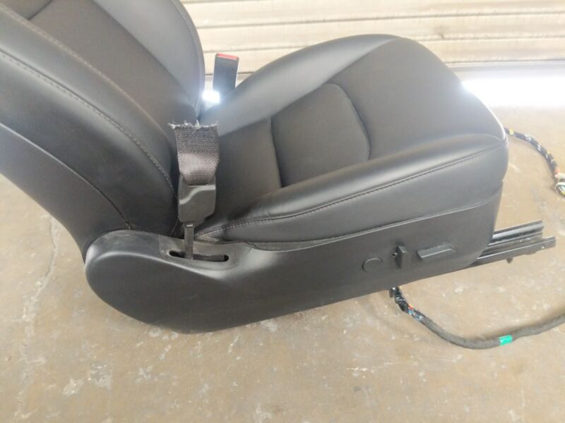 ⭕ 2017-2022 Tesla Model 3 Front Passenger Side 1st Row Seat w/ Rail Track Right
