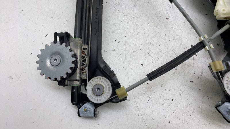 ⭕ 2017-2020 Maserati Levante Rear Left Side Door Window Regulator LH 6