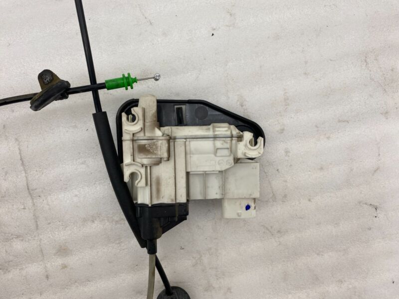 1112063 00 B 2016 2017 2018 2019 2020 Tesla Model X MX Front Left Door Lock with Actuator OEM