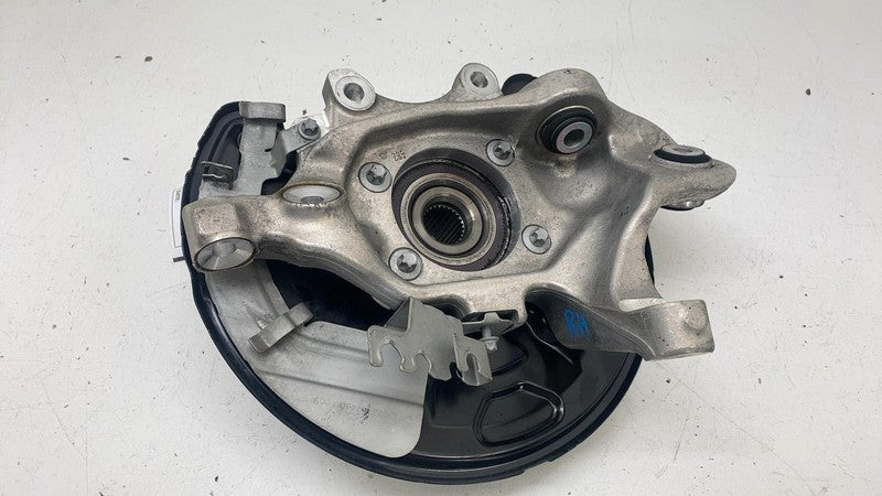 ⭕ 2018-2022 Mercedes C-Class C300 W205 Rear Right Spindle Knuckle Hub Assembly