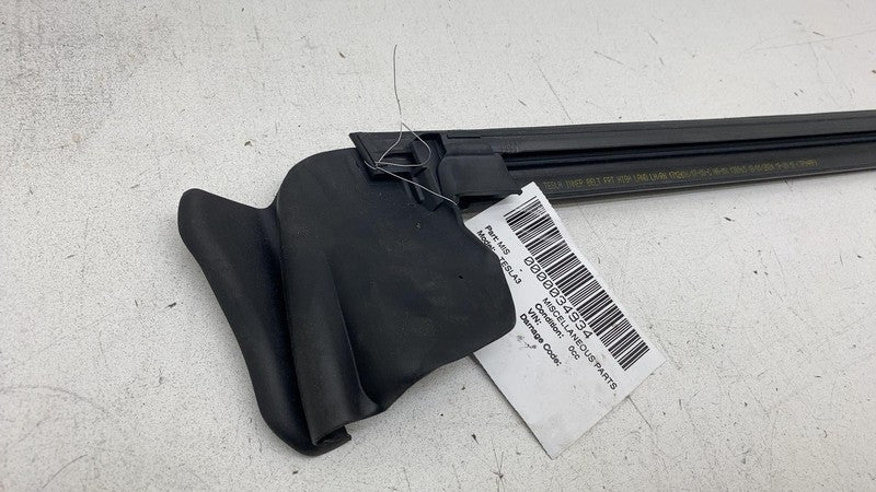 171260600C ⭕ 24-25 Model 3 Front Driver Left Door Inner Belt Weatherstrip Seal 1712606-00-C