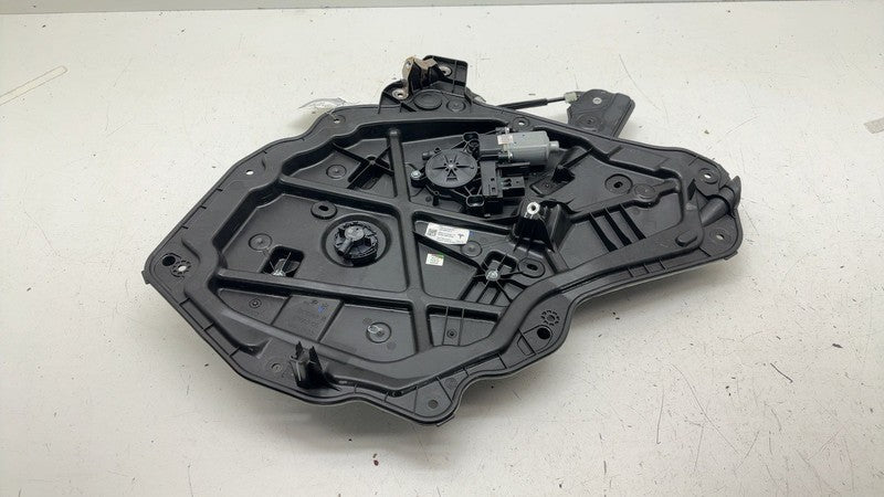 ⭕ 2025-2026 Tesla Model Y Rear Right Door Window Regulator & Motor 200