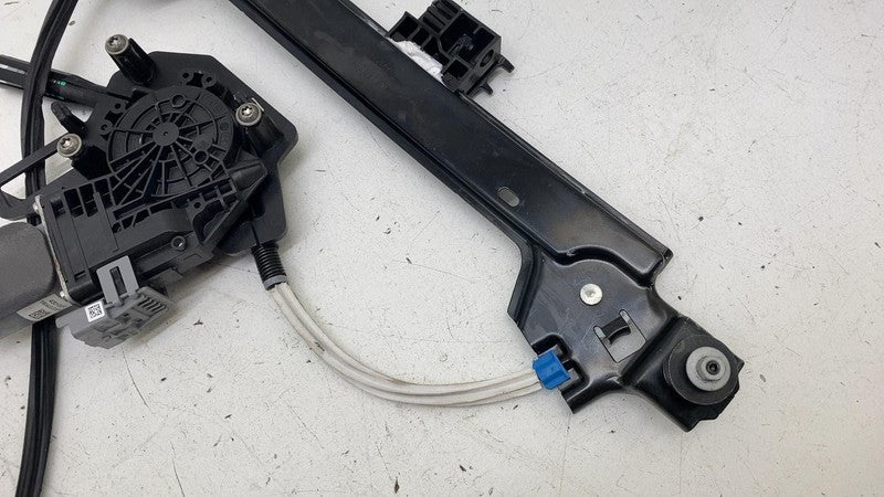 ⭕ 2016-2020 Tesla Model X Rear Door Window Regulator & Motor Left 1028