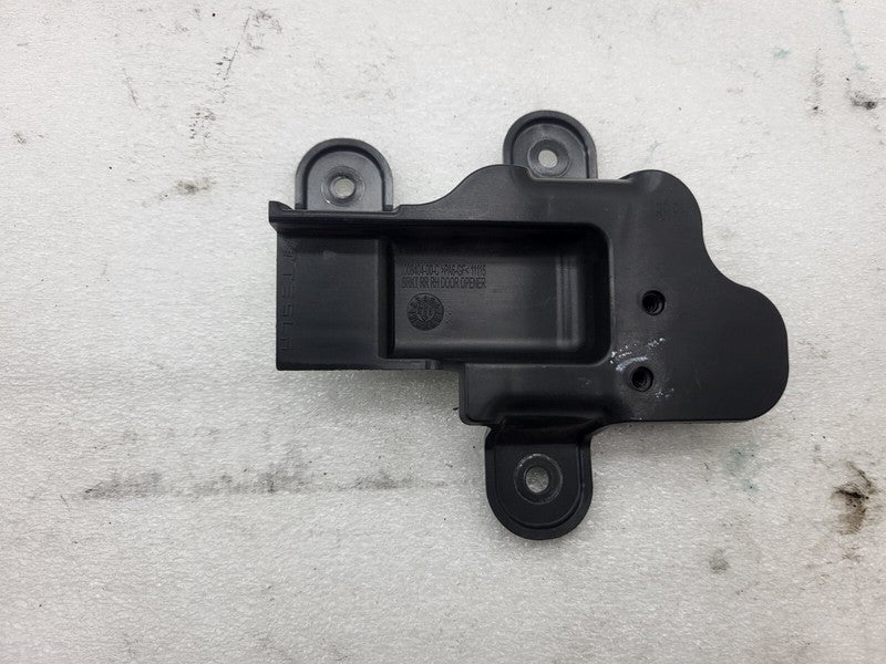 1008404 00 C ⭕ 2012-2020 Tesla Model S Rear Side Door Opener Mount Bracket Right 1008404-00-C