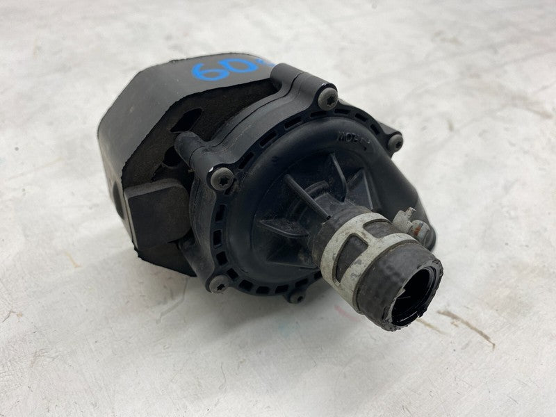 1035348 00 F ⭕ 16-20 Tesla Model S X Cooling System Auxiliary Water Coolant Pump 1035348-00-F