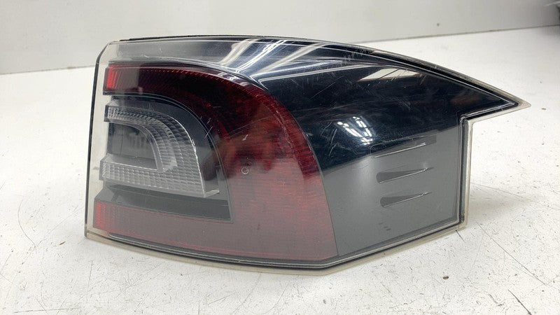 ⭕ 2012-2022 Tesla Model S Rear Taillight LED Outer Tail Lamp Right 600