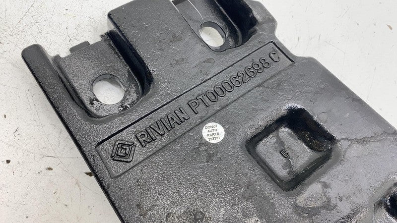 PT00062698C ⭕ 22-25 Rivian R1S Front Left Wheelhouse Body Support Frame Bracket PT00062698-C