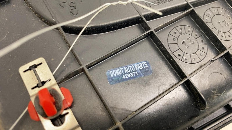 PT00030676 ⭕ 22-24 R1T Rear Left & Right Door Back Corner Trim PT00030676-C / PT00030677-C