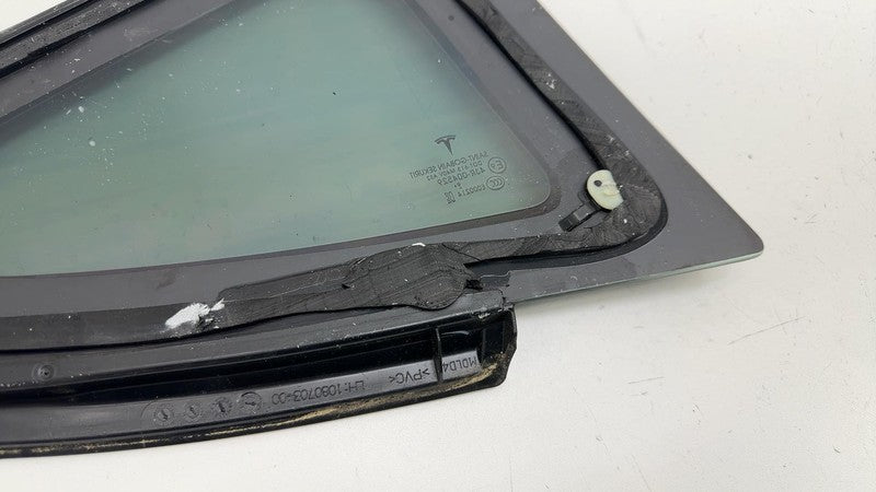 1080703-00 ⭕ 2017-2020 Tesla Model 3 Rear Left Quarter Fixed Window Glass LH OEM 1080703-00