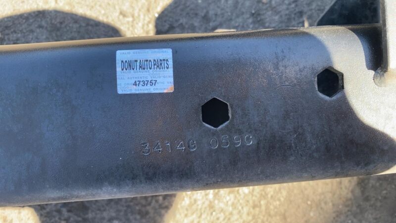 2016-2019 Mercedes-Benz GLE350 Subframe Crossmember Front Engine Cradle RWD OEM