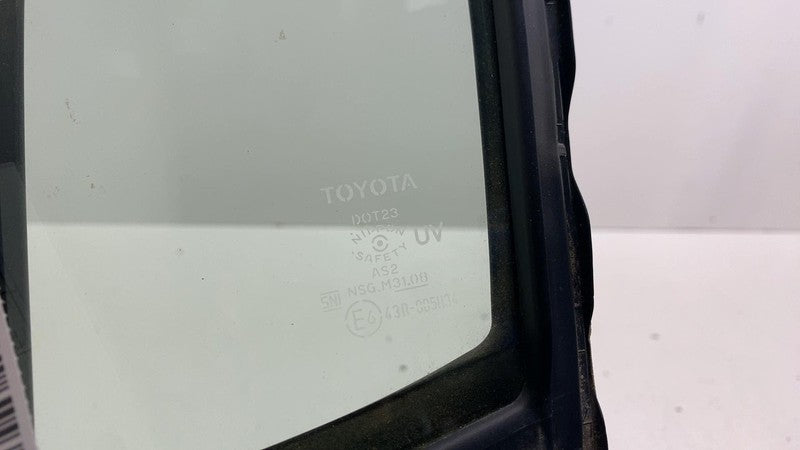 68189-47040 ⭕ 23-25 Toyota Prius Rear Driver Side Door Fixed Window Glass Left 68189-47040