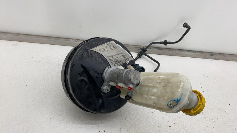 ⭕ 14-24 ProMaster 2500 Power Brake Booster Master Cylinder Reservoir 6