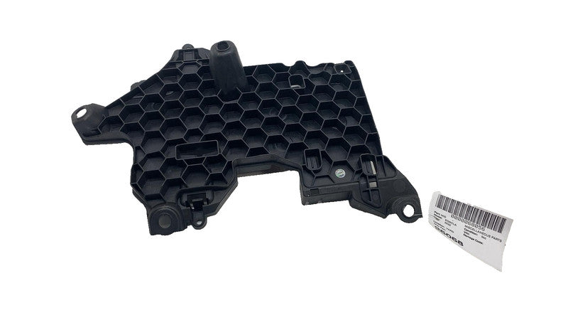 A 297 545 77 00 ⭕ 2022 Mercedes-Benz EQS 450+ Fuse Block Bracket OEM A2975457700