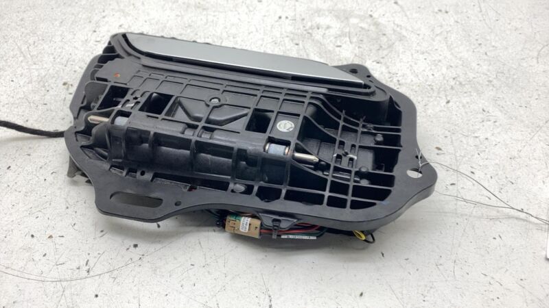 1007374 00 H 2012-2015 Tesla Model S MS Rear Passenger Side Exterior Door Handle Outer Right