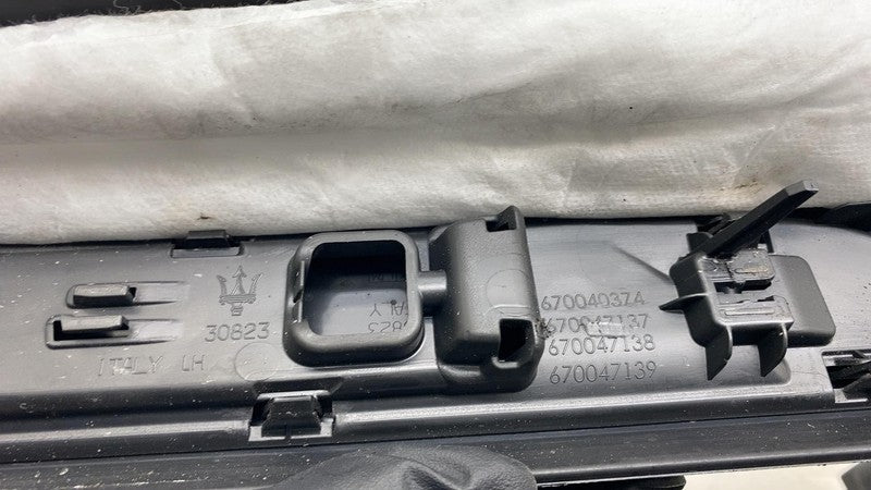 ⭕ 17-20 Maserati Levante Front Left Door Sill Scuff Plate Cover Panel