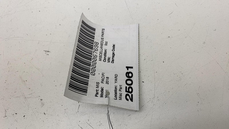 ⭕ 2017-2024 Chrysler Pacifica Front Side Crossmember Brace Bracket OEM Assembly