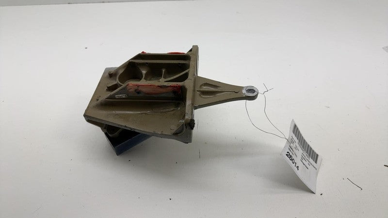 ⭕ 16-20 Tesla Model X Front Right Engine Motor Mount Support Bracket