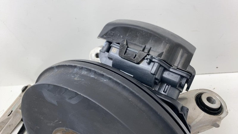 Knee Assembly VOLKSWAGEN ID4 Left 25