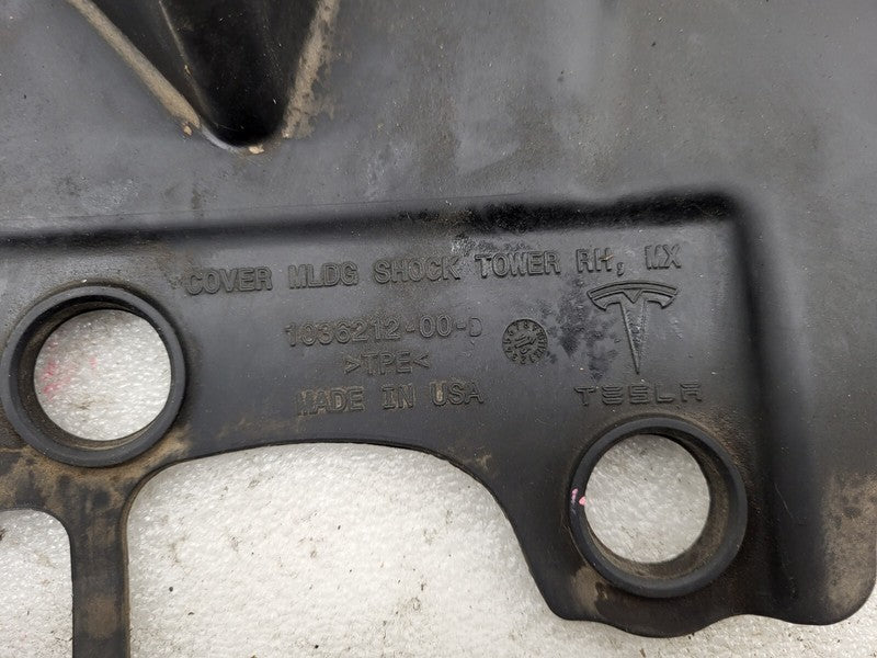 1036212-00-D ⭕2016-2020 Tesla Model X Front Side Shock Tower Cover Molding Right 1036212-00-D