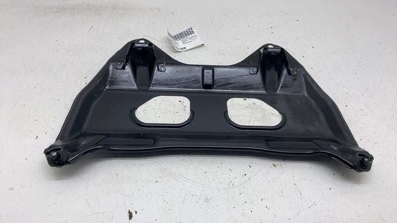 A 212 628 04 11 ⭕ 2010-2016 Mercedes E350 Front Subframe Reinforcement Plate Bracket A2126280411