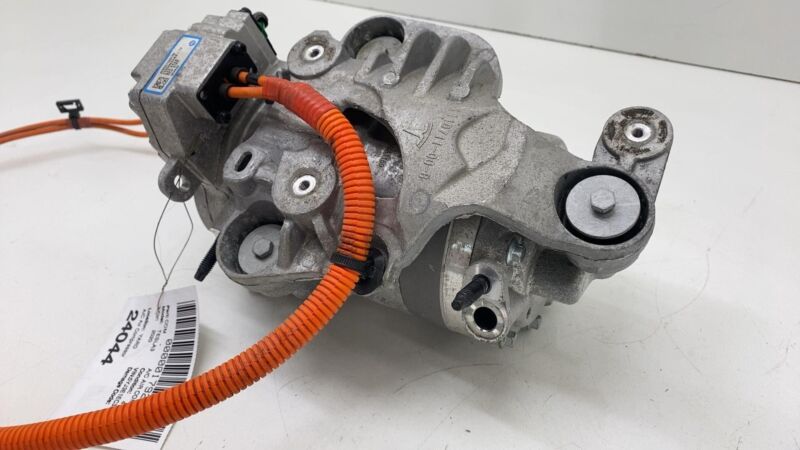1110711 00 B ⭕17-20 Model 3 Air Conditioning A/C Compressor Pump w/ Wire Harness 1110711-00-B