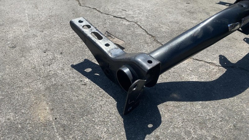 87830271 ⭕2025 Chevrolet Silverado 1500 Rear Bumper Tow Towing Trailer Hitch Bar 87830271