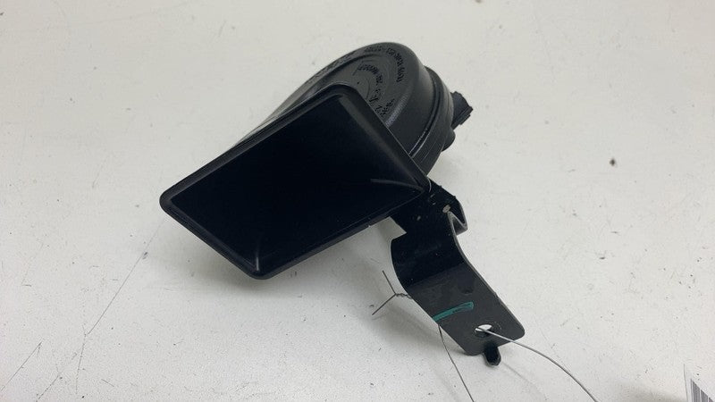 ⭕ 2022-2024 Ioniq 5 Passenger Side High Note Tone Horn Signal Right 96