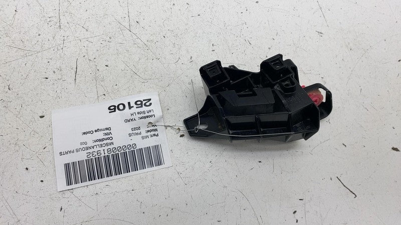 5256347030 ⭕ 2023-2025 Toyota Prius Rear Left Taillight Lamp Retainer Bracket 52563-47030