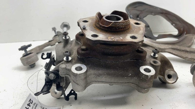 ⭕2019-2023 Audi e-Tron Rear Driver Side Spindle Knuckle w/ Control Arm