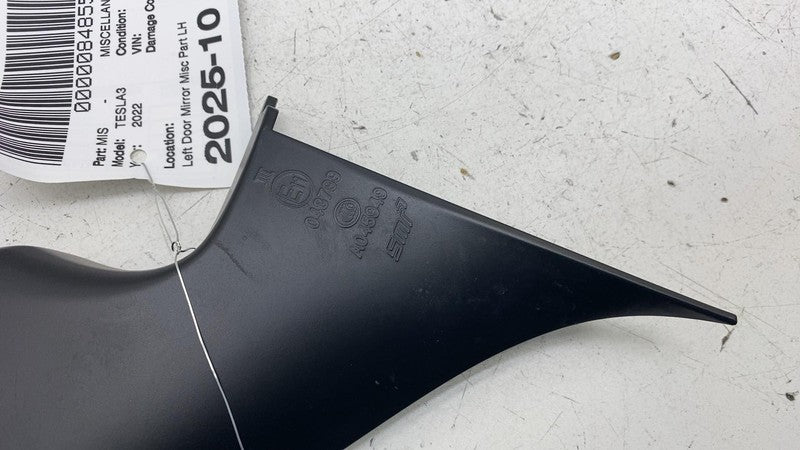 ⭕ 17-23 Tesla Model 3 Front Driver Side Exterior Mirror Lower Cap Cove