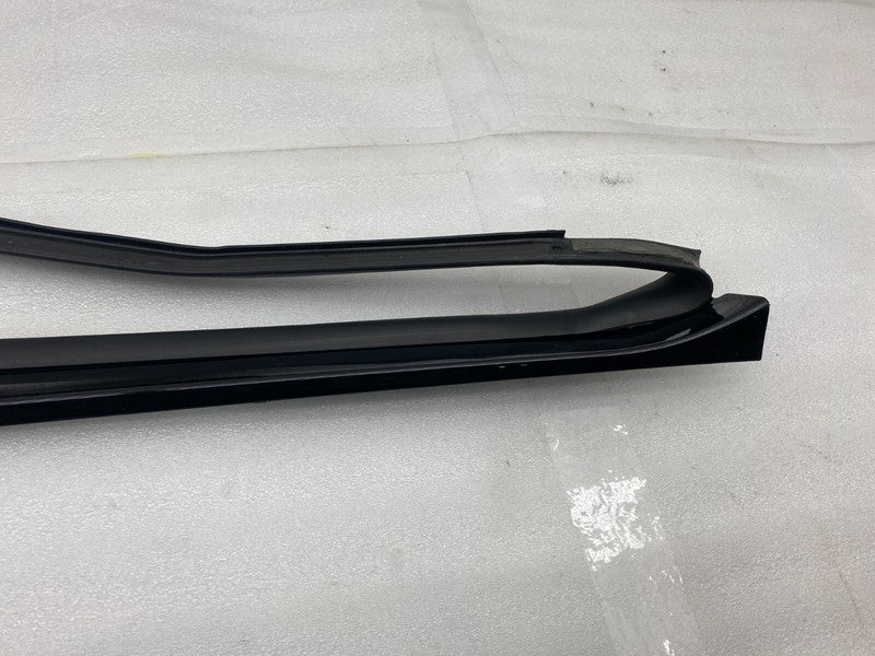 ⭕ 2012-2023 Tesla Model S Right Rocker Panel Scuff Plate Molding w/ Rubber Seal