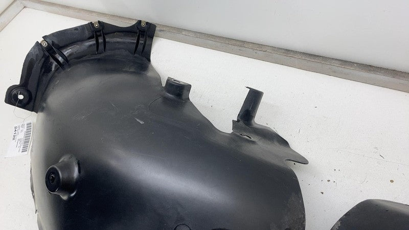 ⭕ 2022-2024 Rivian R1T Rear Right Wheel Fender Liner Splash Guard RH P