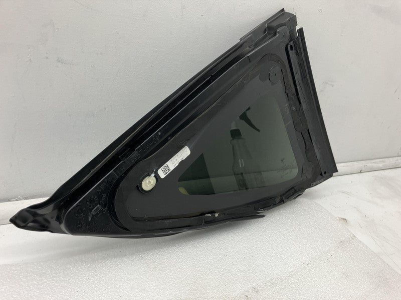 E4 43R-000073 2020-2023 Tesla Model Y Rear Driver Side Quarter Window QTR Glass Left LH Assy