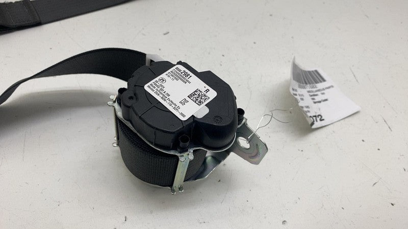 85062981 ⭕ 2025 Chevrolet Silverado 1500 Rear Right 2nd Row Seat Belt Retractor 85062981