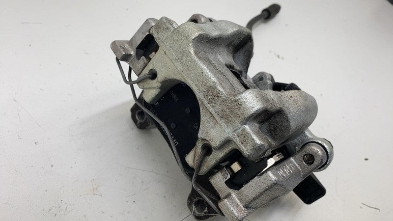 32300771 ⭕ 2021-2023 Polestar 2 Rear Passenger Right Brake Caliper w/ Hose Line 32300771