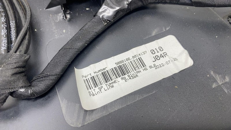 PT00172639 ⭕22-24 Rivian R1T Rear Cab Roof Spoiler + Antenna + Lights + Camera PT00172639-A