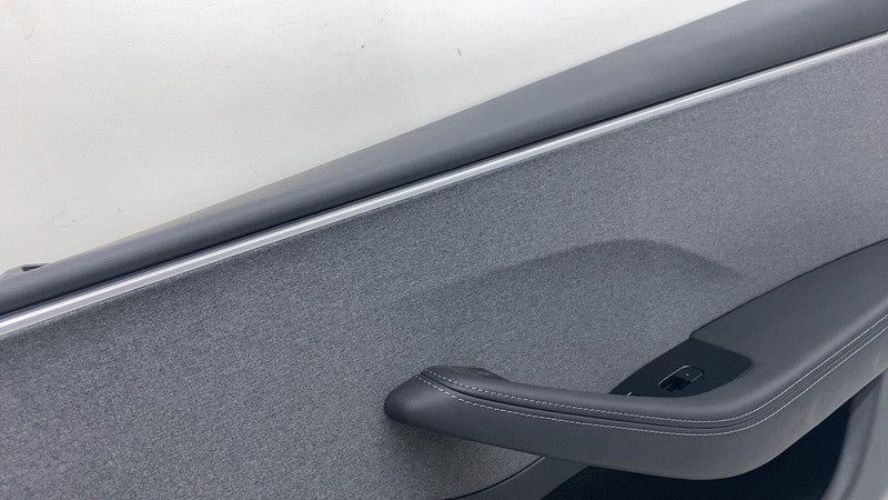 ⭕ 24-25 Model 3 Front Passenger Highland Door Panel Trim Card Right 17