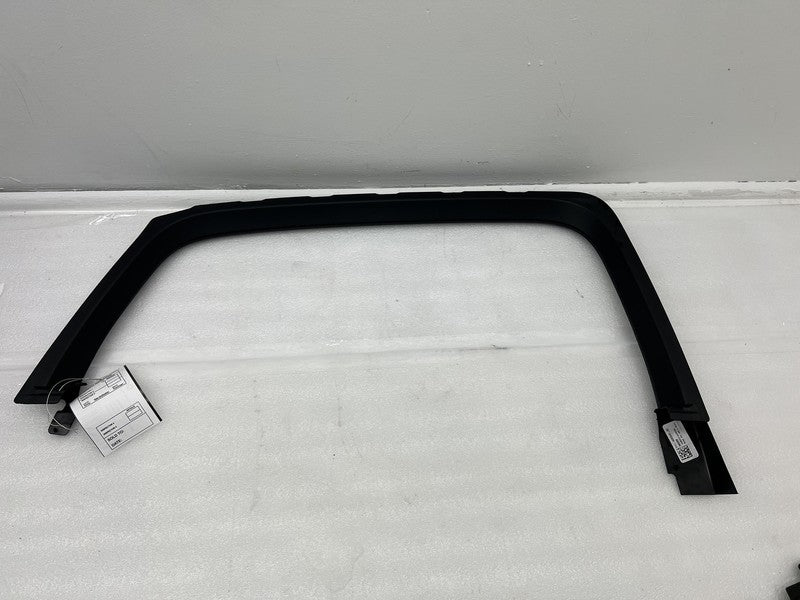 P11-NDK0AR-02 ⭕2022-2024 Lucid Air Rear Right Door Window Garnish Frame Cover RH P11-NDK0AR-02