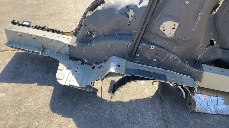 ⭕16-20 Tesla Model X Rear Right Quarter Fender Frame Panel Cutout Gray