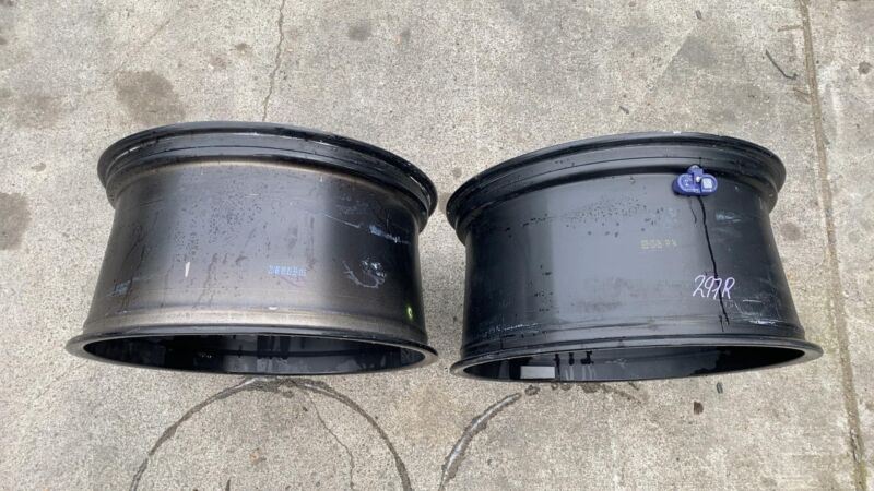 142022900C 2021-2024 Tesla Model S Alloy Wheel Rim 21" inch 21x10.5J + 40MM 1420229-00-C x2