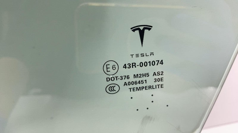 E6 43R-001074 2012-2015 Tesla Model S MS Front Driver Side Door Window Glass Left 43R-001074