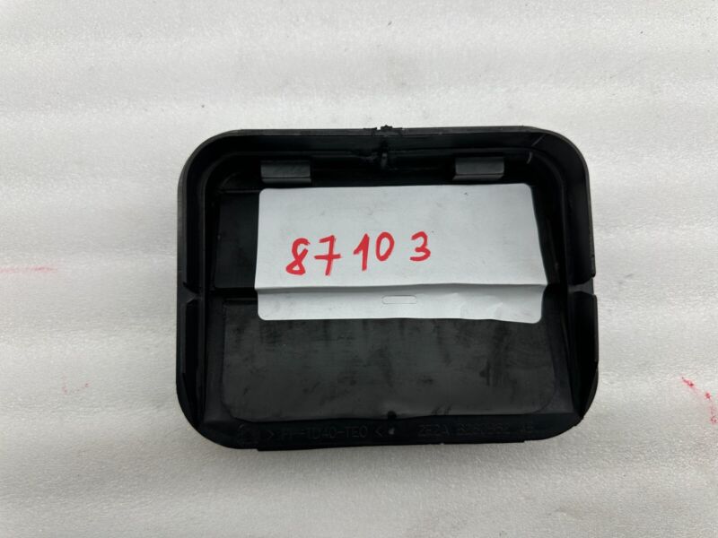 2F2A B280B62 AB 2012-2020 Tesla Model S Rear Quarter Panel Rubber Flap Extractor Air Vent Grille