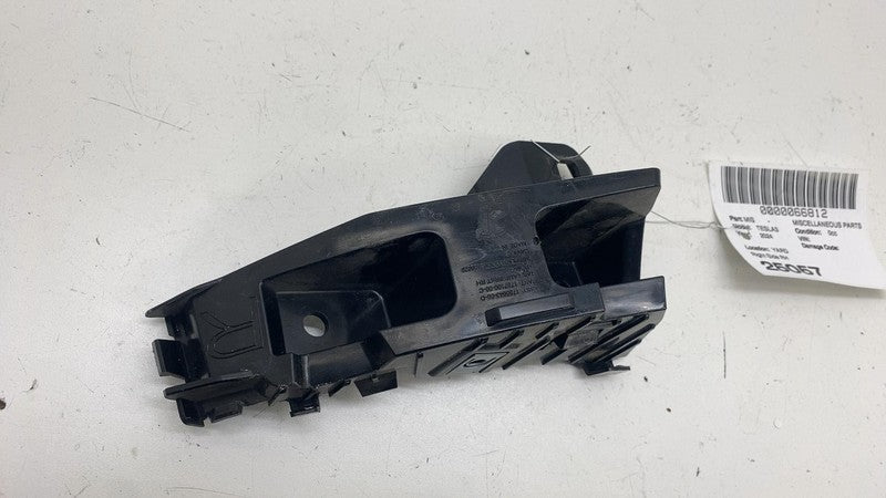 ⭕ 24-25 Model 3 Rear Passenger Taillight Tail Lamp Mount Bracket RH 17