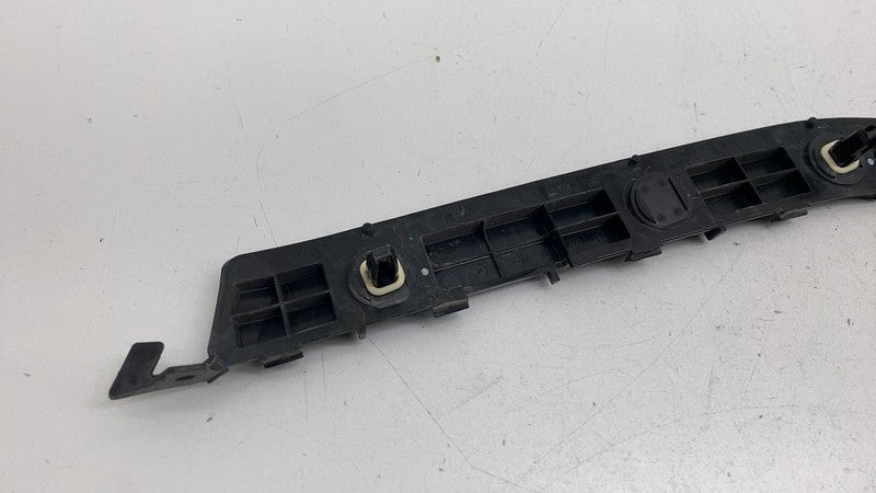 1083990-00-K ⭕ 2017-2023 Model 3 Rear Left Retainer Wing & Tail Light Bracket LH 1083990-00-K