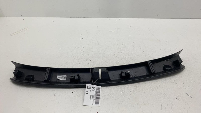 149463100C ⭕ 20-24 Model Y Rear Trunk Lock Latch Sill Molding Trim Cover Panel 1494631-00-C
