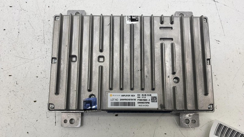 ⭕ 22-26 Rivian R1S Audio Radio Stereo 16 Channel Amplifier Module PT00