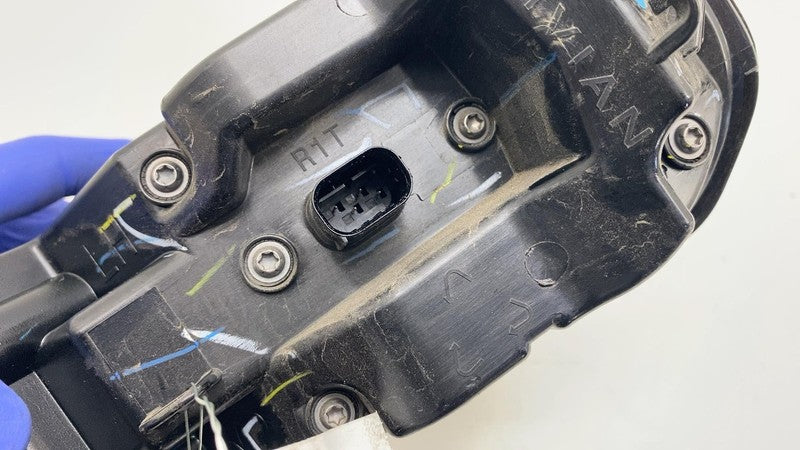 PT00000471-K ⭕ 22-24 R1S R1T Rear Driver Side Outer Taillight LED Tail Lamp Left PT00000471-K