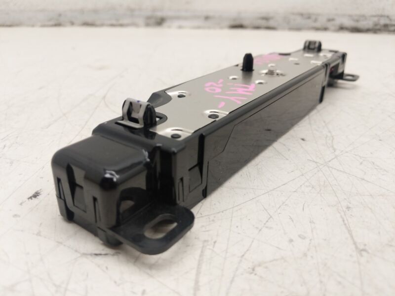 1585601 00 D ⭕ 2017-2023 Tesla Model 3 Y WiFi Bluetooth Antenna Control Module 1585601-99-D