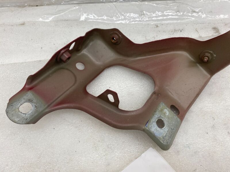 108601700C ⭕ 2017-2023 Tesla Model 3 Front Driver Left Fender Support Bracket 1086017-00-C
